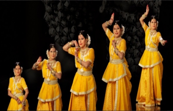 Kathak Sandhya &ndash; An evening of Kathak performance by Padmashri Shovana Narayan