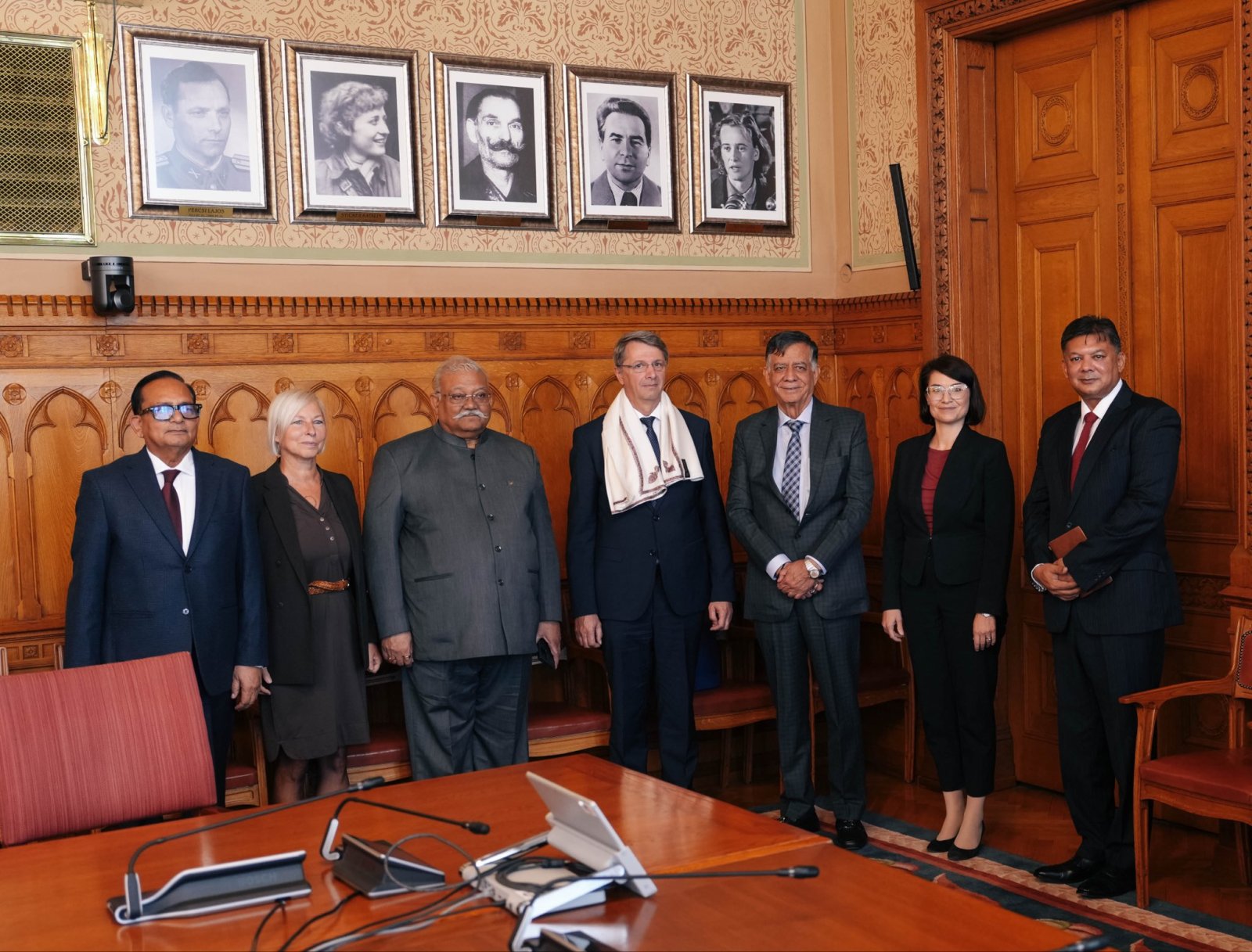 The visiting UP Legislative delegation, led by Speaker Shri Satish Mahana & Chairman Shri Kunwar Manvendra Singh, held warm discussions with Hungarian MPs, including Mr. Zsolt Németh, Chair of the Foreign Affairs Committee.
