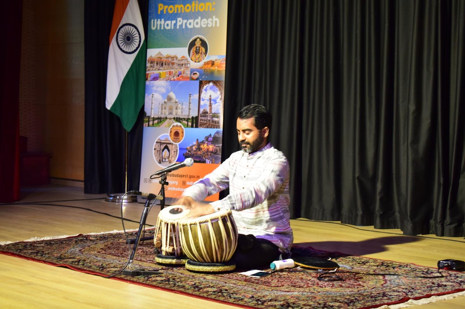 At a community reception held at  Embassy of India in Budapest, Hon’ble Speaker of Uttar Pradesh Legislative Assembly Shri Satish Mahana and Hon’ble Chairman of UP Legislative Council  Shri Kunwar Manvendra Singh interacted with the vibrant  Indian community members.