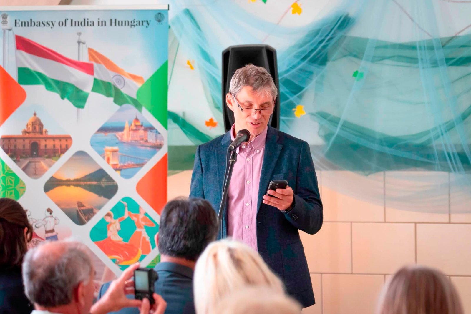 The First Amrita Day in Zebegény .The Embassy of India was delighted to join the Municipality of Zebegény and the Szabad Part Association in celebrating the first Amrita Day.