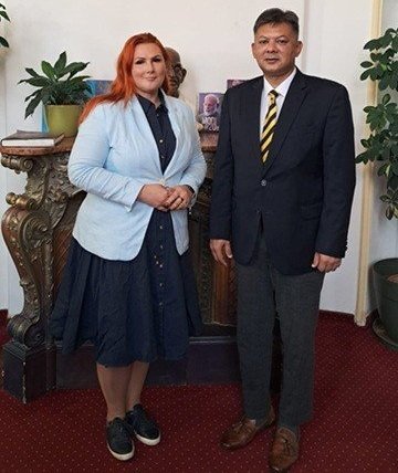 Ambassador interacted with Ms. Magdolna Csikos, senior journalist from Magyar Nemzet, who will be visiting India as part of the Familiarisation Programme for Media Journalists. Ambassador congratulated her and briefed her on the ongoing monumental transformations in India. Ambassador interacted with Ms. Magdolna Csikos, senior journalist from Magyar Nemzet, who will be visiting India as part of the Familiarisation Programme for Media Journalists. Ambassador congratulated her and briefed her on the ongoing monumental transformations in India.